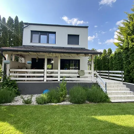 Malania Vendeghaz Holiday home